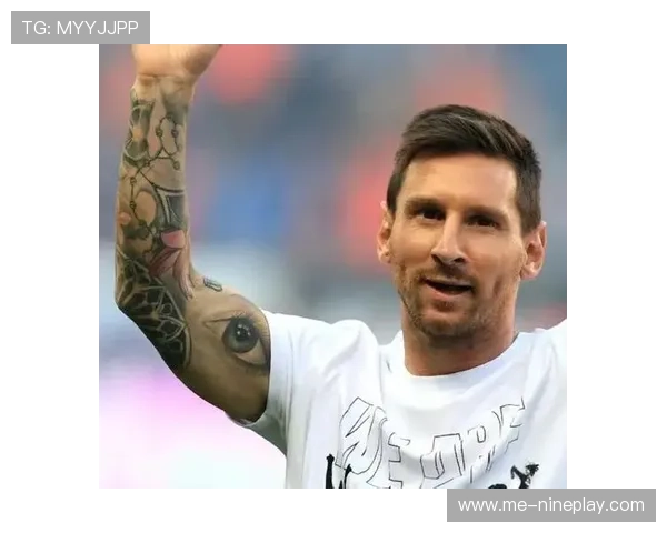 足球巨星们曾遭遇哪些惊人犯规揭秘他们的血泪历程